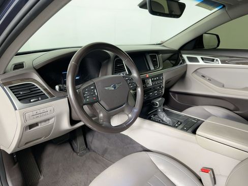 Used 2018 Genesis G80 3.8 image 3