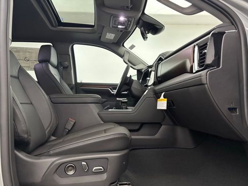 New 2026 GMC Sierra 1500 Denali w/ Denali Reserve Package image 36