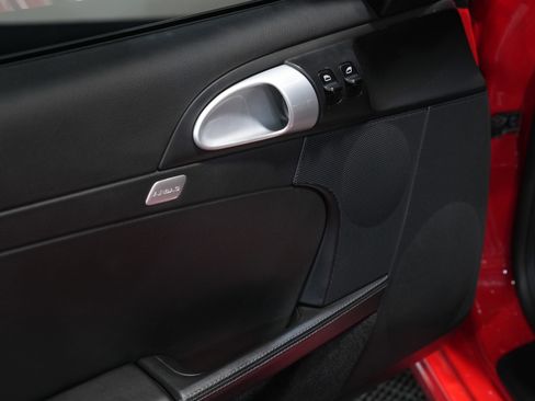 Used 2006 Porsche Cayman S image 24