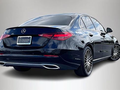 Used 2022 Mercedes-Benz C 300 Sedan image 5