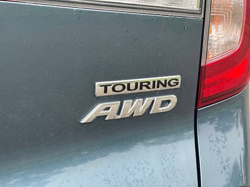 Used 2022 Honda Pilot Touring image 4