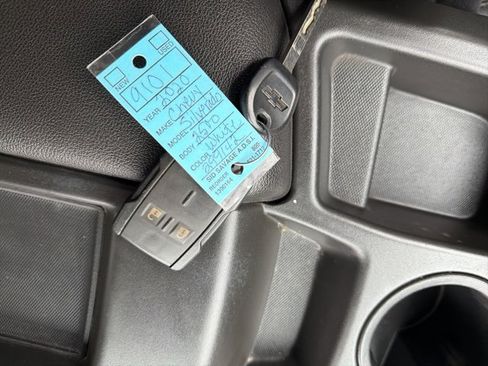 Used 2020 Chevrolet Silverado 2500 W/T w/ WT Convenience Package image 18