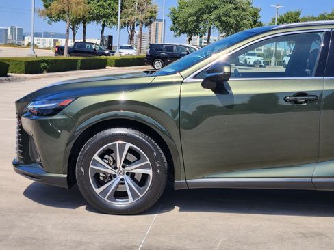 Used 2025 Lexus RX 350 Premium w/ Accessory Package (Z1) FWD image 12