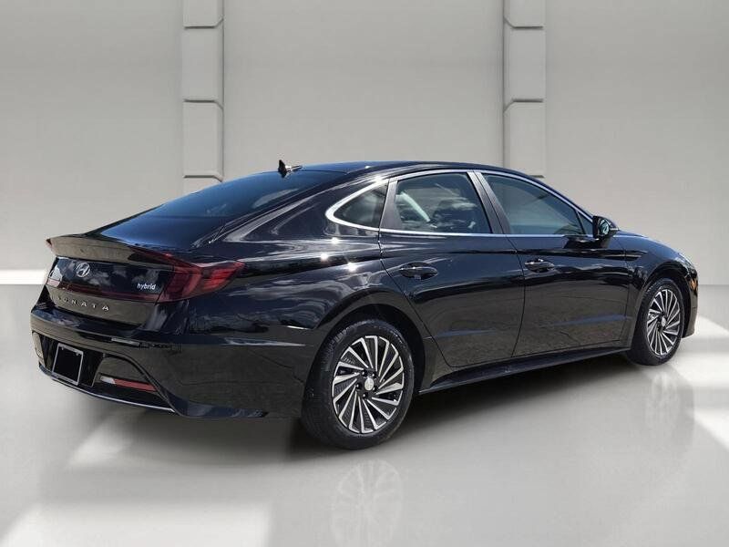 Used 2023 Hyundai Sonata SEL FWD image 5
