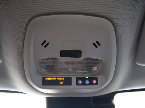 Used 2024 Chevrolet Trax LS w/ LS Convenience Package image 25