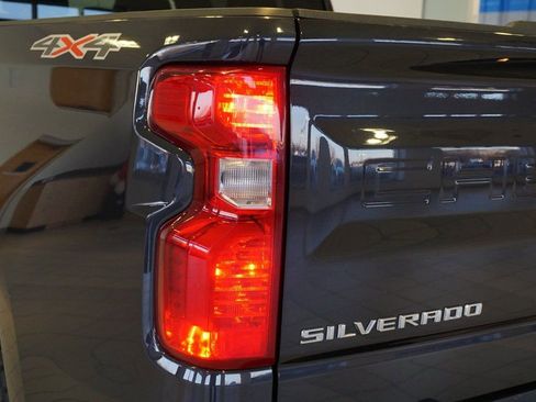 Certified 2024 Chevrolet Silverado 1500 LT image 31