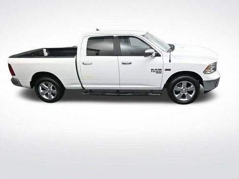 Used 2019 RAM 1500 Big Horn image 22