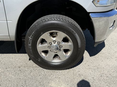 Used 2015 RAM 2500 Big Horn image 27