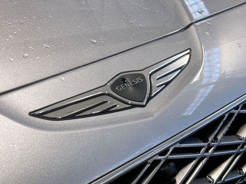 Used 2025 Genesis GV80 2.5T Advanced image 8