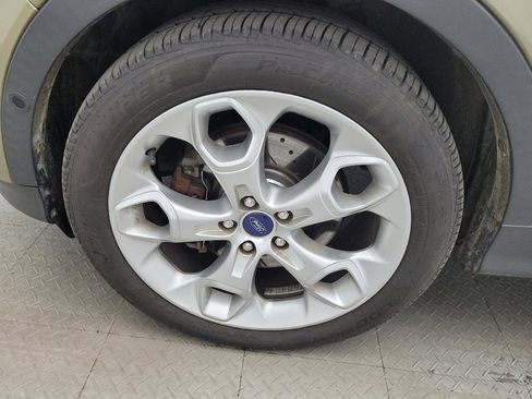 Used 2014 Ford Escape Titanium w/ Equipment Group 401A image 31