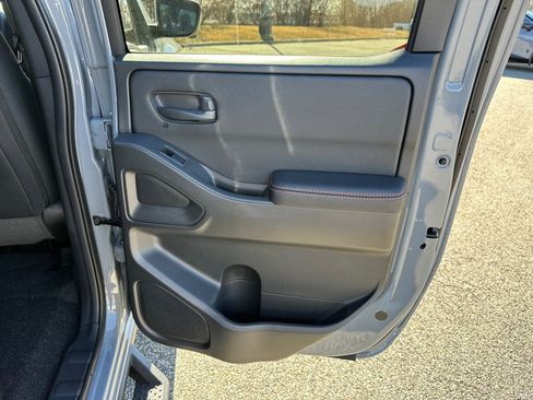 New 2026 Nissan Frontier Pro-X w/ Pro-X Convenience Package RWD image 16