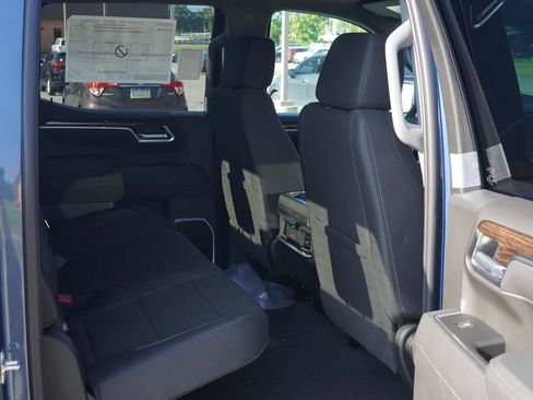 New 2026 GMC Sierra 1500 Elevation image 27