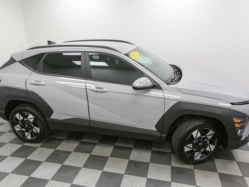Used 2025 Hyundai Kona SEL AWD/4WD image 5