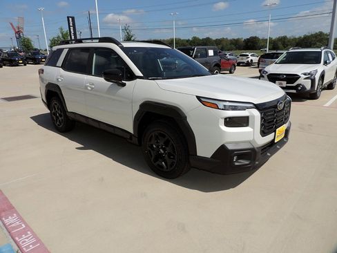 New 2026 Subaru Outback Limited image 3