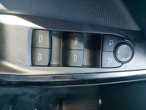 Used 2026 Chevrolet Equinox LT FWD image 26