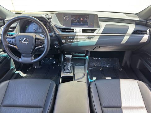 Used 2021 Lexus ES 300h w/ Accessory Package 2 image 12