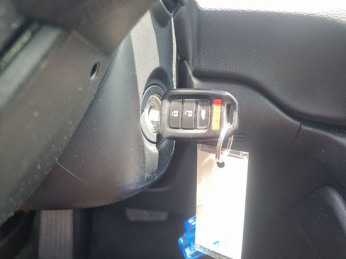 Used 2020 Honda CR-V LX image 30