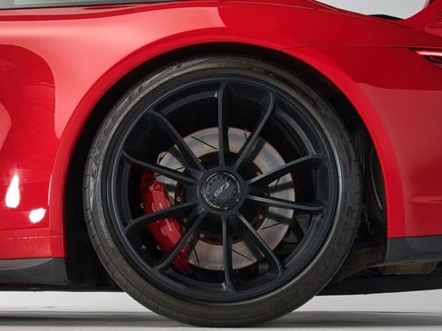 Used 2018 Porsche 911 GT3 image 9