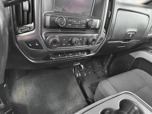 Used 2018 Chevrolet Silverado 1500 LT w/ All Star Edition AWD/4WD image 15