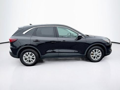 Used 2023 Ford Escape Active w/ Tech Pack #2 AWD/4WD image 4