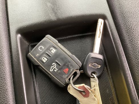 Used 2022 Chevrolet Silverado 2500 Custom w/ Gooseneck/5TH Wheel Package image 34