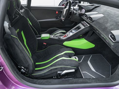 Used 2023 Lamborghini Huracan STO image 21