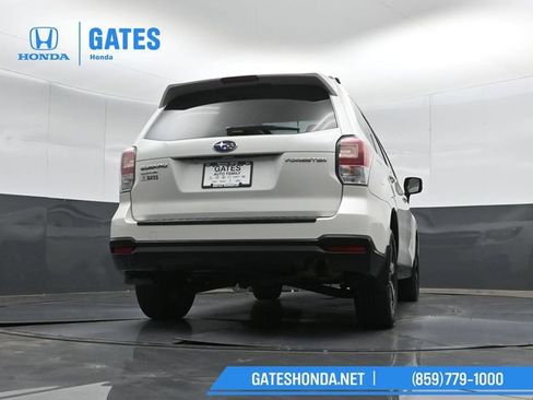 Used 2018 Subaru Forester 2.5i Premium AWD/4WD image 36