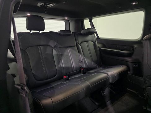 New 2025 Jeep Wagoneer L Series II w/ Convenience Group I AWD/4WD image 28