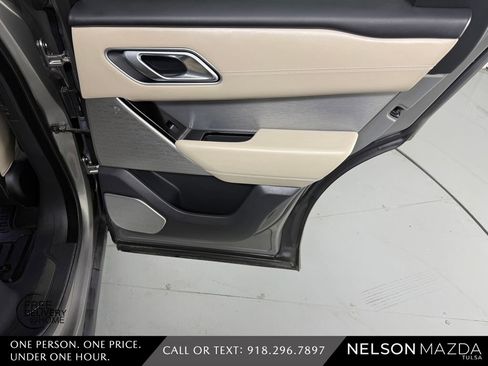 Used 2018 Land Rover Range Rover Velar R-Dynamic HSE AWD/4WD image 45
