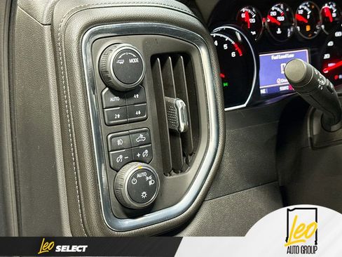 Used 2021 Chevrolet Silverado 1500 LT Trail Boss w/ Convenience Package II AWD/4WD image 13