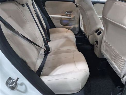 Used 2026 Mercedes-Benz GLA 250 image 19