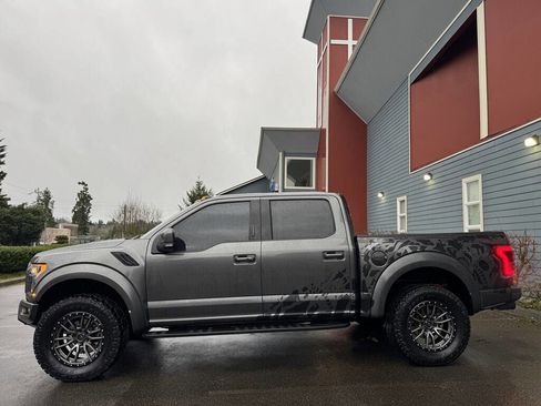 Used 2019 Ford F150 Raptor w/ Equipment Group 802A Luxury image 5