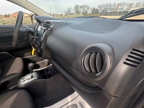 Used 2024 Mitsubishi Mirage ES image 32