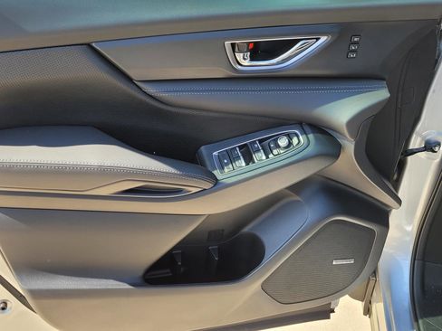 New 2026 Subaru Ascent Limited image 4