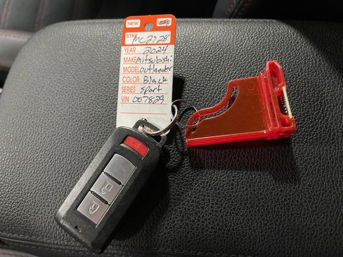 Used 2024 Mitsubishi Outlander Sport SE image 25