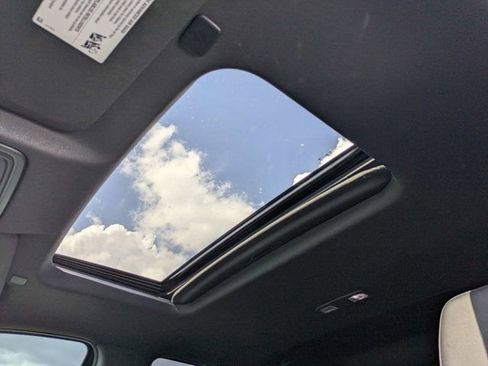 Used 2025 GMC Sierra 1500 AT4 w/ AT4 Premium Package AWD/4WD image 21