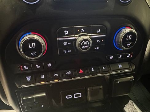 Used 2022 Chevrolet Silverado 2500 LTZ w/ LTZ Plus Package AWD/4WD image 15