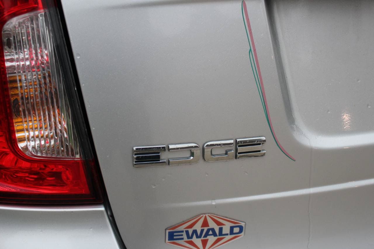 Used 2013 Ford Edge SEL AWD/4WD image 41