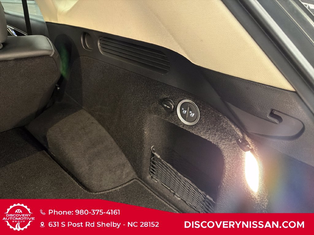 Used 2025 Genesis GV80 2.5T Standard AWD/4WD image 40