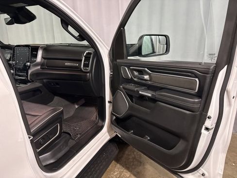 Used 2023 RAM 1500 Laramie image 39