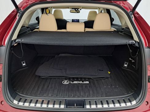 Used 2016 Lexus NX 300h AWD w/ Luxury Package image 38