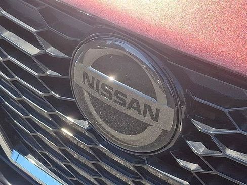Certified 2023 Nissan Sentra SV w/ SV Premium Package FWD image 38