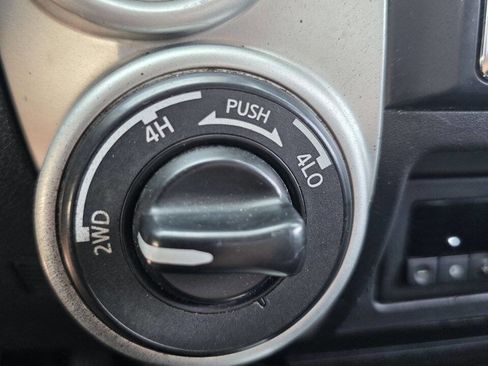 Used 2018 Nissan Titan PRO-4X image 20