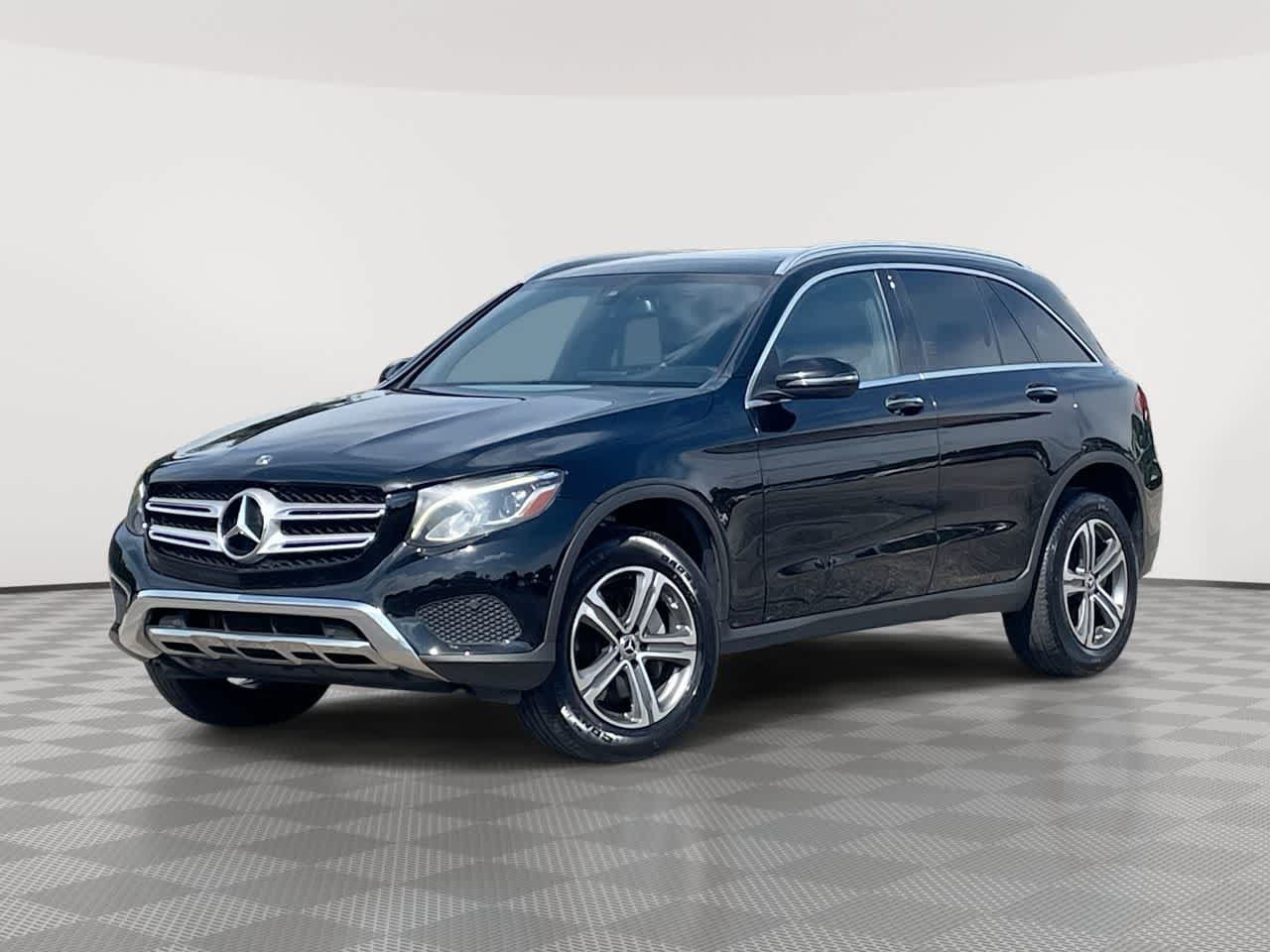 Used 2019 Mercedes-Benz GLC 300 4MATIC image 1