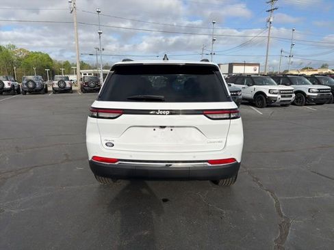 Used 2025 Jeep Grand Cherokee Limited image 6