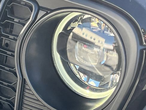 Used 2025 Jeep Wrangler Unlimited Rubicon w/ Steel Bumper Group image 11