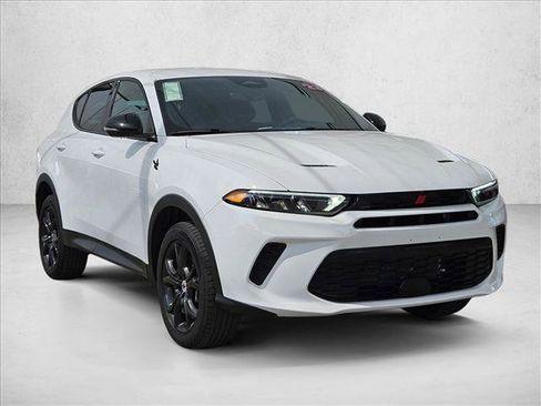 Used 2023 Dodge Hornet GT w/ GT Blacktop Package AWD/4WD image 3