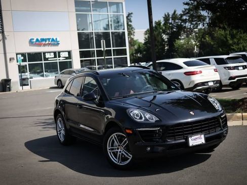 Used 2015 Porsche Macan S AWD/4WD image 3