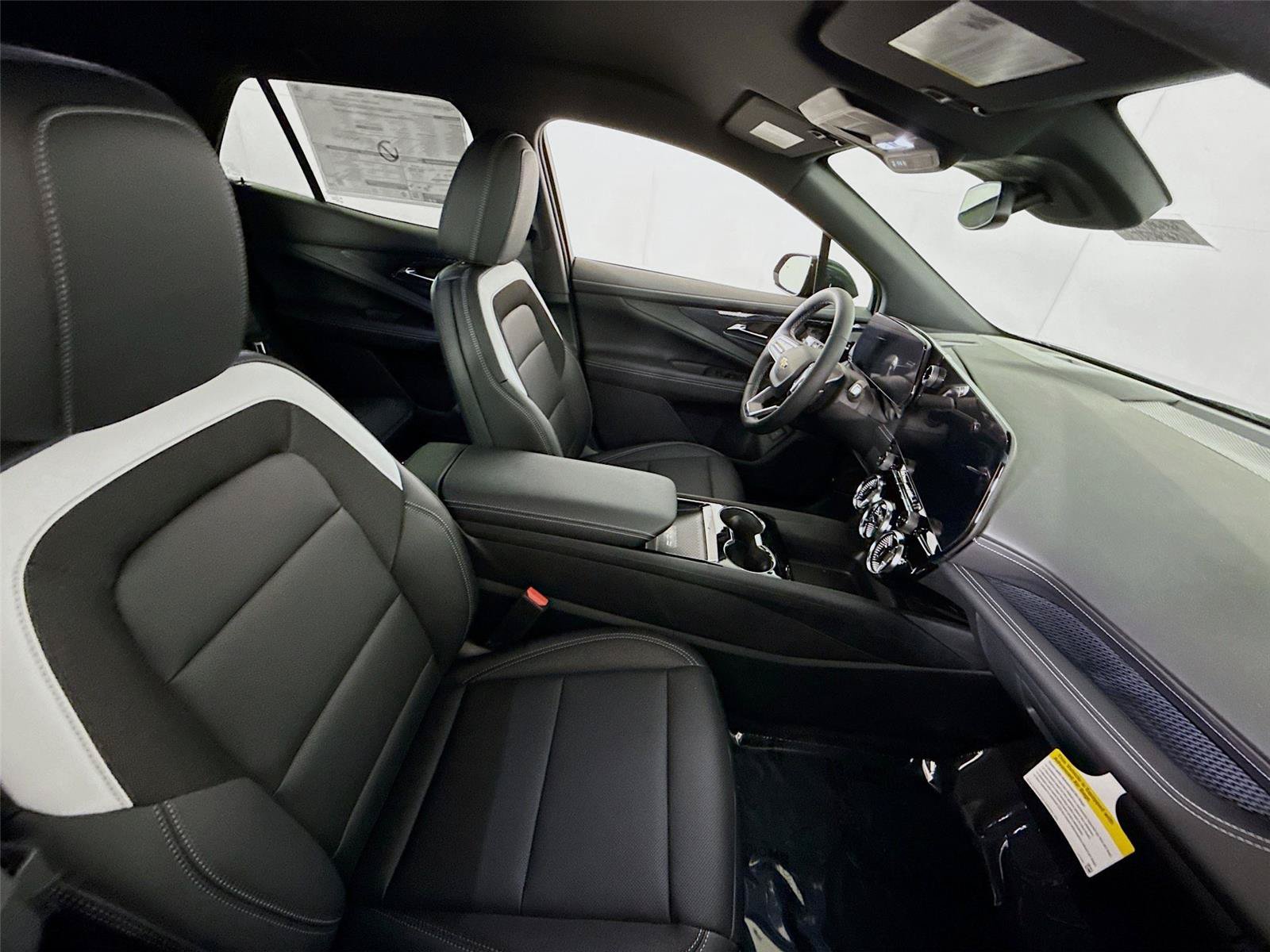 New 2026 Chevrolet Blazer EV LT AWD/4WD image 20
