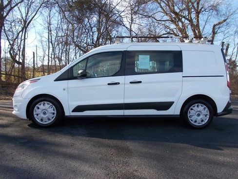 Used 2014 Ford Transit Connect XLT image 2